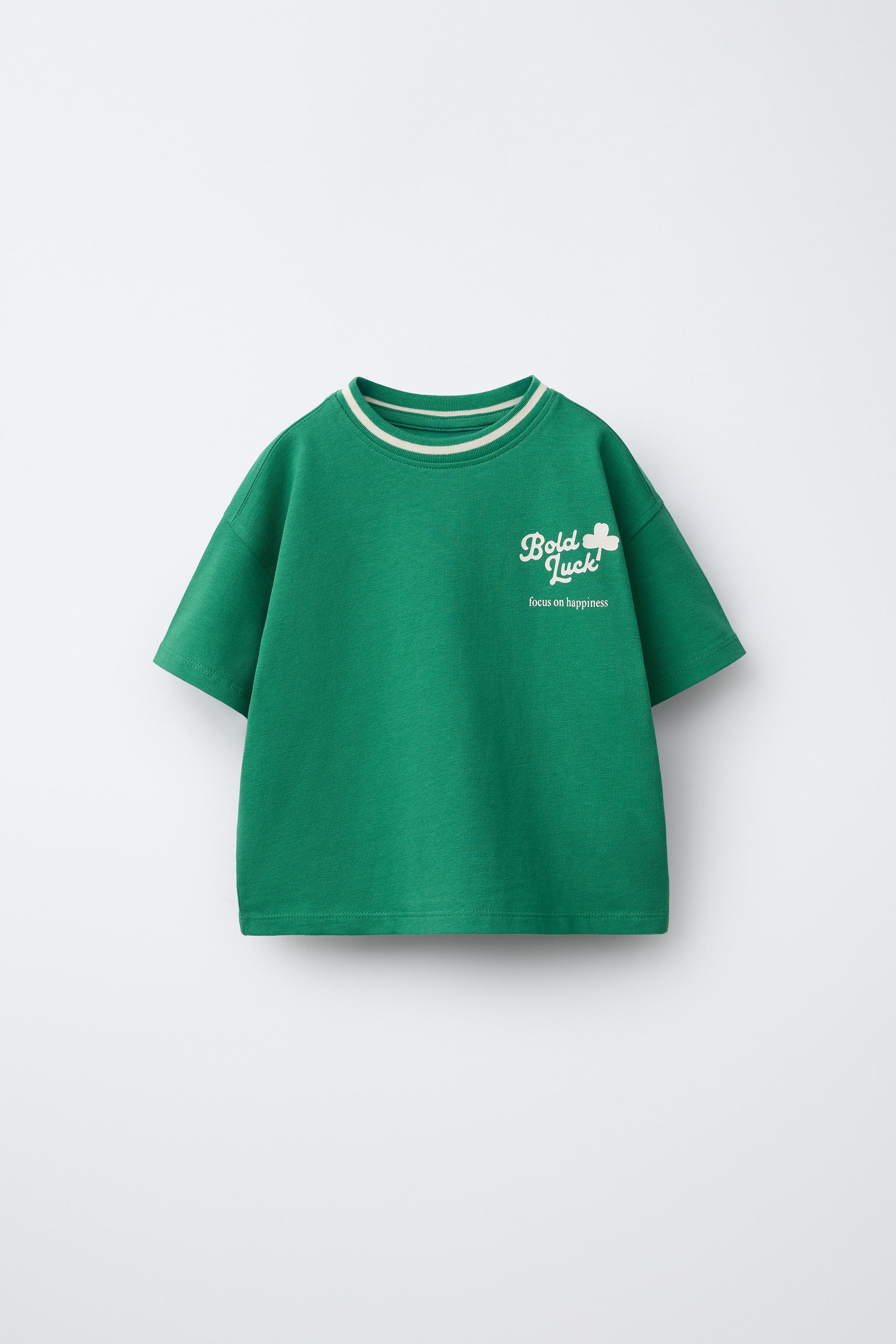 T-SHIRT À INSCRIPTION ET TRÈFLE